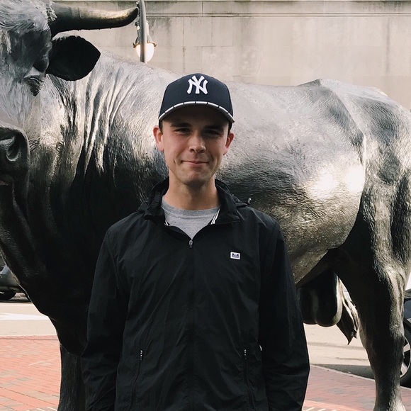 Meet your Posher, Alec - Picture 1 of 1